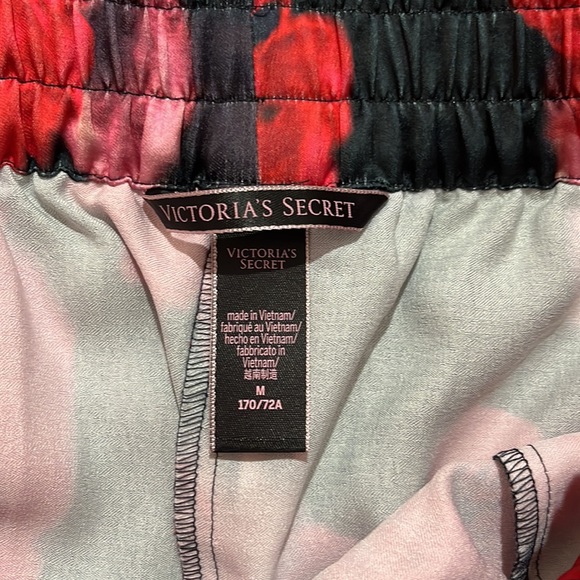 Victorias Secret new without tags rose pattern pajama bottoms - Picture 10 of 10